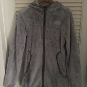 The north face osito grey hooded jacket
